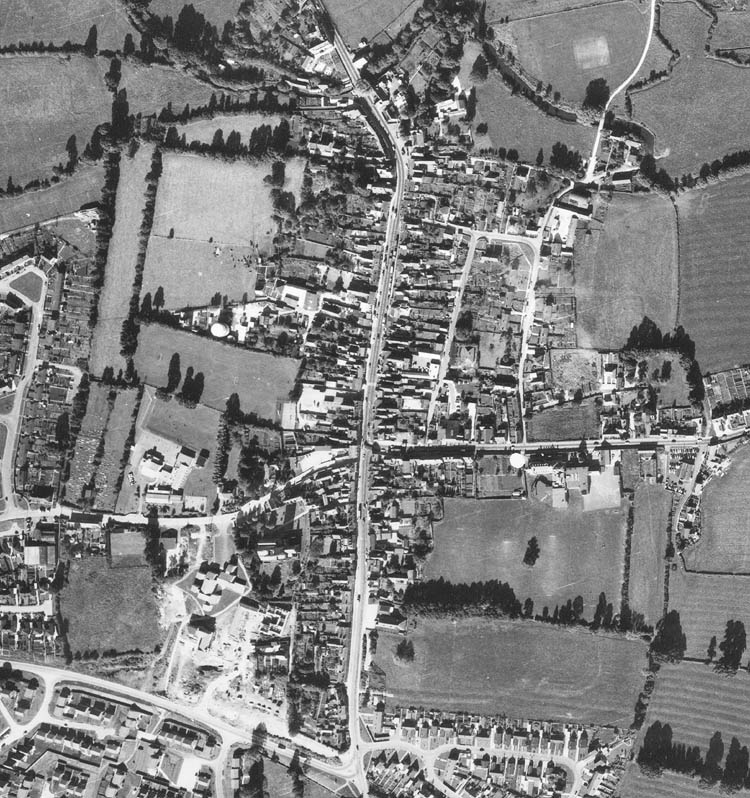 Fig. 9 - Vertical aerial view of Cricklade, 1971 (Wilts County Council)