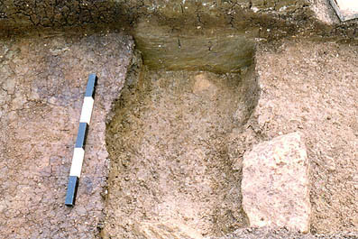 Sondage excavated further.
