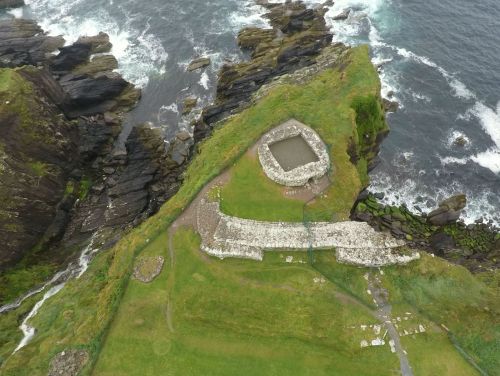 Aerial view of Dunbeg Fort (OPW)