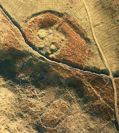 Probable two phase settlement at Fridd Ddu, Trawsfynydd, Meirionnydd (Image: Crown Copyright RCAHMW 91-cs-170)