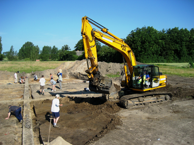 Prioritising in the field — are all these traces 'significant ancient monuments'? Site: Hoby settlement excavation – Zealand/Denmark (Image: Thomas Roland)