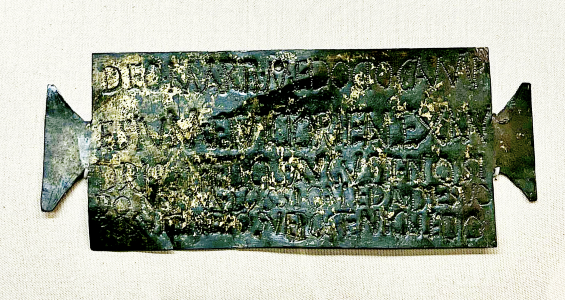 Photo of bronze plate and inscription